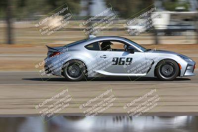 media/Sep-20-2025-Extreme Speed (Sat) [[1fcc23683c]]/Blue (Low Intermediate)/Session 1 (Sunset)/